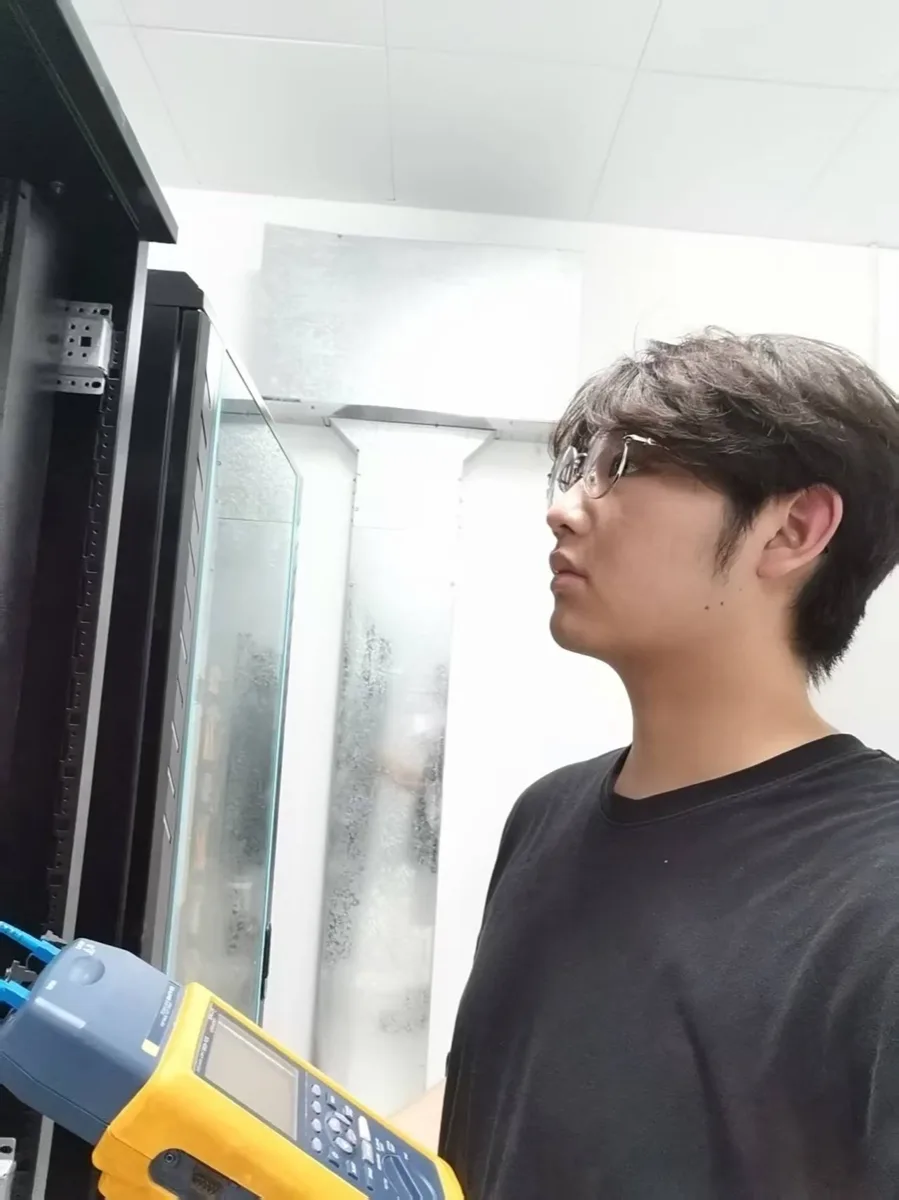 曹凯捷